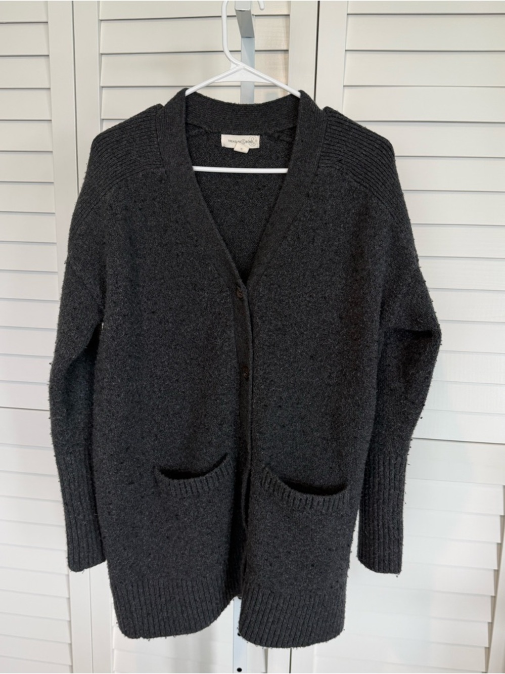 Treasure & Bond Charcoal Black V-Neck Button Cardigan